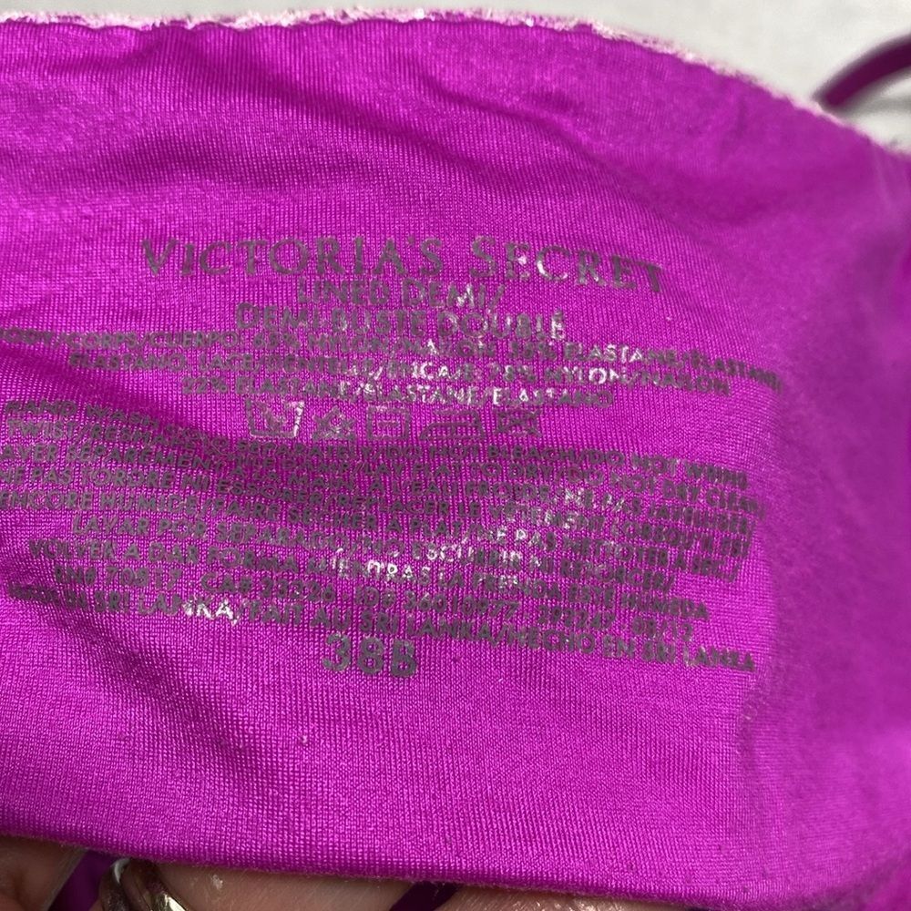 VICTORIA’S SECRET Lined Demi Padded Cup 36B Underwire Bra - Picture 7 of 8
